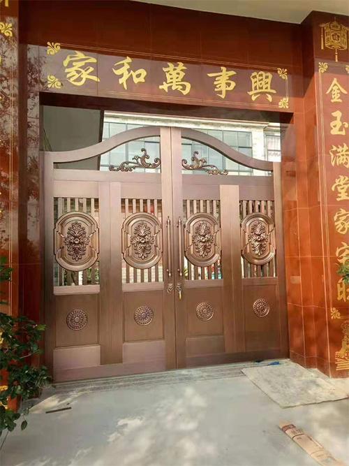 合肥铜门价格全解析 双开铜门选购指南与诚艺雕塑推荐